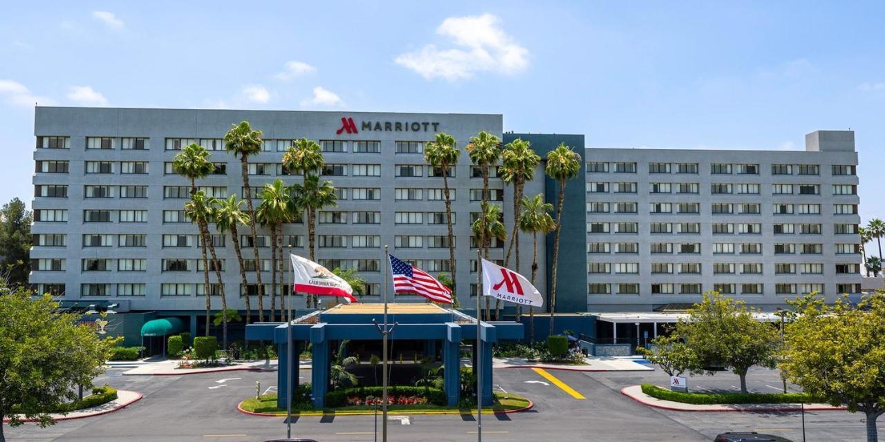 Long Beach Marriott Hotel Exterior foto