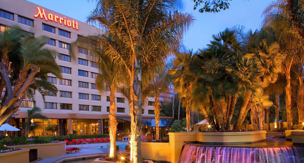 Long Beach Marriott Hotel Exterior foto